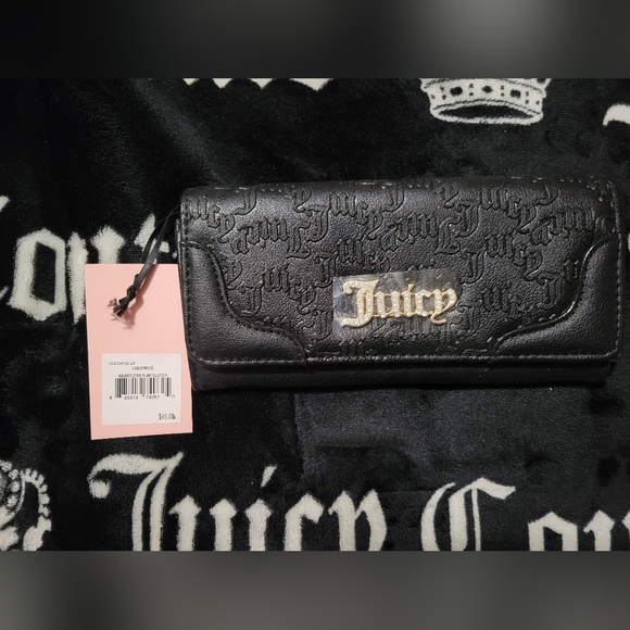 Juicy Couture Embossed Black Wallet - Picture 2 of 3